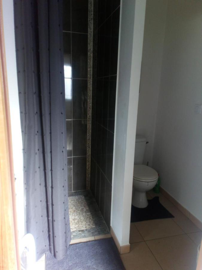 Maison Chaleureuse Et De Detente Avec Piscine Et Spa Chassemy Exterior foto